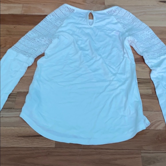 white long sleeve shirt - Picture 2 of 2